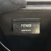 将图像加载到图库查看器中，FENDI Box Shoulder Bag Black 7VA519 Leather
