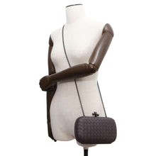 Load image into Gallery viewer, Bottega Veneta INTRECCIATO Knot Clutch Bag Brown 498478 Leather
