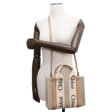 将图像加载到图库查看器中，Chloe Woody Tote Small Beige/Brown CHC22AS397I2690Z Canvas Leather
