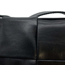 将图像加载到图库查看器中，Bottega Veneta Candy Cassette Shoulder Bag Black 667048 Leather
