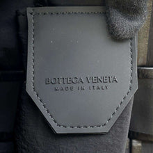 将图像加载到图库查看器中，Bottega Veneta Candy Cassette Shoulder Bag Black 667048 Leather
