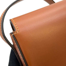 将图像加载到图库查看器中，CELINE Triomphe Claude One Shoulder Bag Tan 194143 Calf Leather
