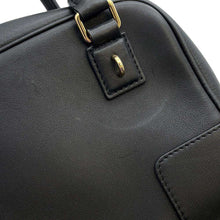 将图像加载到图库查看器中，LOEWE Amazona Square Black A039N21X01 Leather Size 16
