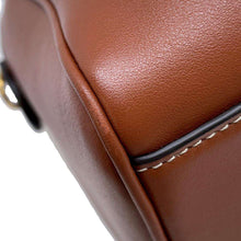 将图像加载到图库查看器中，CELINE Cuir Triomphe Small Boston Tan 113773DU3.04LU Leather
