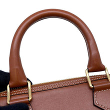 将图像加载到图库查看器中，CELINE Cuir Triomphe Small Boston Tan 113773DU3.04LU Leather
