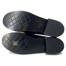 将图像加载到图库查看器中，CHANEL CC logo loafers Black G45988 Calf Leather Size 38C
