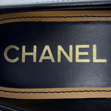 将图像加载到图库查看器中，CHANEL CC logo loafers Black G45988 Calf Leather Size 38C
