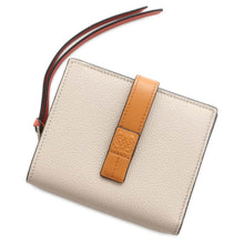 将图像加载到图库查看器中，LOEWE Anagram Compact Zip Wallet Light Oats / Honey C660Z41X01 Leather
