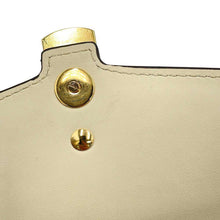 将图像加载到图库查看器中，GUCCI Sylvie ChainShoulder White 494646 Leather Size Mini
