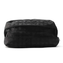 将图像加载到图库查看器中，CHANEL New Travel Line Messenger Bag Black A29348 Nylon Leather
