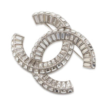 将图像加载到图库查看器中，CHANEL CC Logo RhinestoneBrooch Silver A63085 Metal
