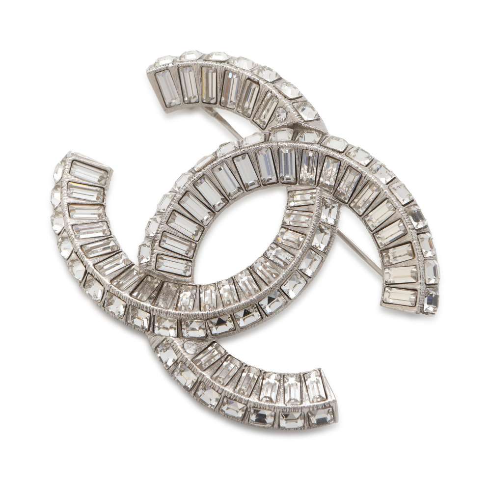 CHANEL CC Logo RhinestoneBrooch Silver A63085 Metal