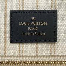 Load image into Gallery viewer, LOUIS VUITTON Onthego IvoireM44675 Monogram / Jungle Size GM
