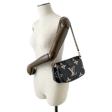 将图像加载到图库查看器中，LOUIS VUITTON Multi Pochette Accessoires Noir/Beige M45777 Monogram Empreinte Leather
