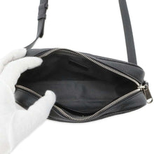 将图像加载到图库查看器中，GUCCI GG Supreme Shoulder Bag Black 768391 Leather Size Mini
