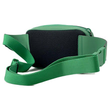 将图像加载到图库查看器中，GUCCI GG rubber effect belt bag Green 771422 GG Rubber
