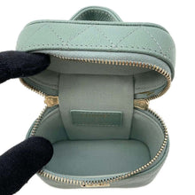 将图像加载到图库查看器中，CHANEL Small Vanity Shoulder Bag Green AP2503 Caviar Leather
