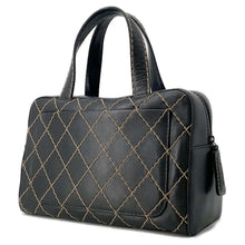 将图像加载到图库查看器中，CHANEL Wild Stitch Handbag Black A14692 Leather
