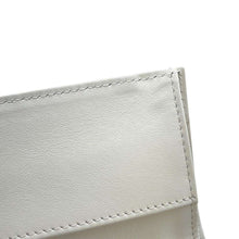 将图像加载到图库查看器中，CHANEL Matelasse Classic Small Flap Wallet White AP0230 Caviar Leather
