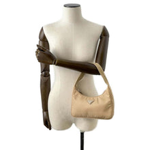 将图像加载到图库查看器中，PRADA Re-Edition2000 One Shoulder Bag Beige 1NE515 Nylon
