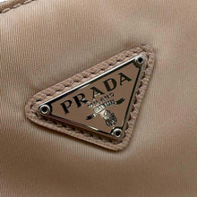 将图像加载到图库查看器中，PRADA Re-Edition2000 One Shoulder Bag Beige 1NE515 Nylon
