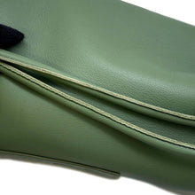 将图像加载到图库查看器中，LOEWE Sailor Bag Small Drawstring Bag Shoulder Bag Green A734Z18X11 Leather
