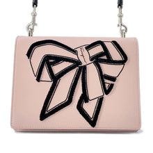 将图像加载到图库查看器中，Ferragamo Ribbon Shoulder Bag Pink/Black Leather
