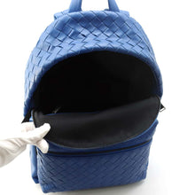 将图像加载到图库查看器中，Bottega Veneta INTRECCIATO Backpack Blue 599634 Leather
