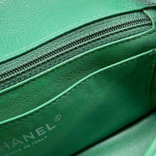 将图像加载到图库查看器中，CHANEL Matelasse ChainShoulder Bag Green A69900 Caviar Leather Size 20
