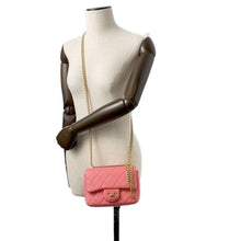 Load image into Gallery viewer, CHANEL Matelasse ChainShoulder Bag Pink AS3114 Lambskin
