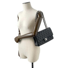 将图像加载到图库查看器中，CHANEL Matelasse W Flap ChainShoulder Bag Black A01112 Caviar Leather Size 25
