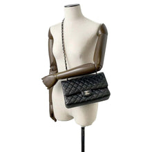 将图像加载到图库查看器中，CHANEL Matelasse W Flap ChainShoulder Bag Black A01112 Caviar Leather Size 25
