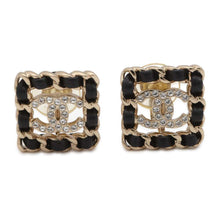 将图像加载到图库查看器中，CHANEL CC Logo Earring Gold/Black Gold Plated Rhinestone
