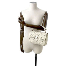 将图像加载到图库查看器中，Valentino Garavani Rock Studded Spike 2WAY ChainShoulder Bag Ivory Leather
