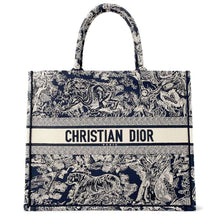 将图像加载到图库查看器中，Dior Book Tote Reverse Toile de Jouy Embroidery Navy/White M1286ZRGO Canvas Size Large
