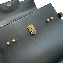 将图像加载到图库查看器中，Delvaux Tempate Black Leather Size MM
