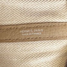 Load image into Gallery viewer, HERMES Garden Party Beige Marfa Negonda Leather Size PM
