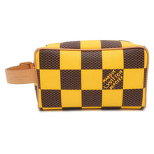 将图像加载到图库查看器中，LOUIS VUITTON Rocker Dopp Kit Yellow N40567 Damier Pop Canvas Size 23 x 13 x 12 cm
