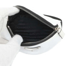 将图像加载到图库查看器中，PRADA Wristband Pouch White/Black 1TT095 Nylon
