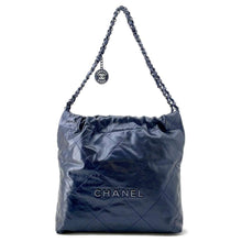 将图像加载到图库查看器中，CHANEL CHANEL22 ChainHandbag MetalicNavy AS3260 Shiny Calf Leather Size Small
