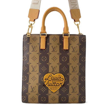 Load image into Gallery viewer, LOUIS VUITTON Sac Plat・Messenger NIGOCollaboration Noir M45969 Monogram stripe
