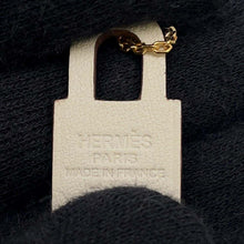 Load image into Gallery viewer, HERMES O&#39;Kelly Necklace Size PM Nata Swift Leather Metal
