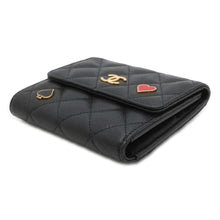 将图像加载到图库查看器中，CHANEL Matelasse Tri-fold Small Wallet Black AP3080 Caviar Leather
