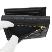 将图像加载到图库查看器中，CHANEL Matelasse Tri-fold Small Wallet Black AP3080 Caviar Leather
