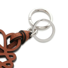 将图像加载到图库查看器中，LOEWE Anagram Bag Charm Tan C621232X83 Calf Leather Metal
