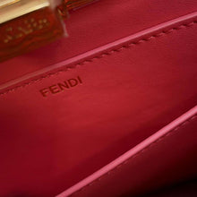 将图像加载到图库查看器中，FENDI Peekaboo ISeeU Braided Pink 8BN327 Leather Size Small
