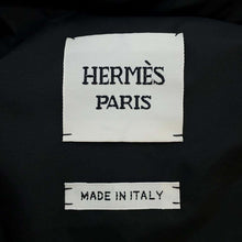 将图像加载到图库查看器中，HERMES Crude Cell Patch Quilted Down Jacket Size 38 Black Polyester100%
