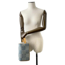 Load image into Gallery viewer, LOUIS VUITTON Rocker Dopp Kit Blue N40753 Damier・Denim 3D
