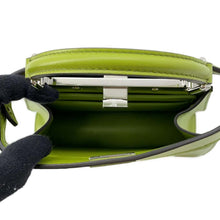 将图像加载到图库查看器中，FENDI Peekaboo ISeeU Green 8BN335 Leather Size Petit
