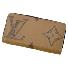 Load image into Gallery viewer, LOUIS VUITTON Zippy Wallet NoirM69353 Monogram / Giant / Monogram Reverse Canvas
